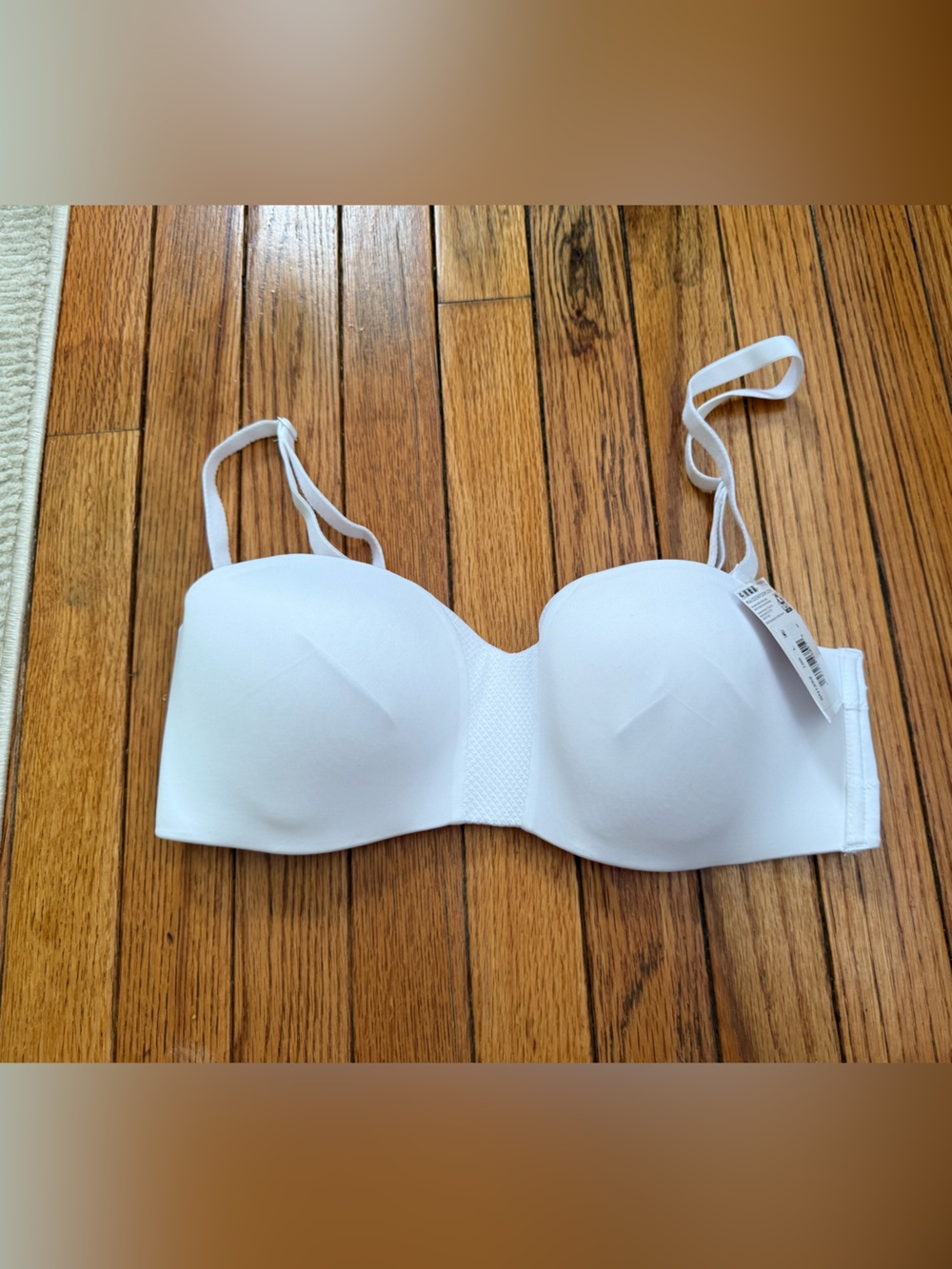 Maidenform White Strapless Convertible Bra